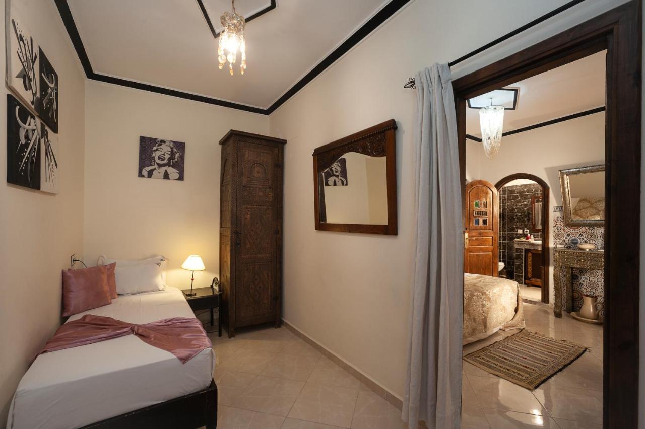 Riad De La Semaine Marrakesh Exterior photo