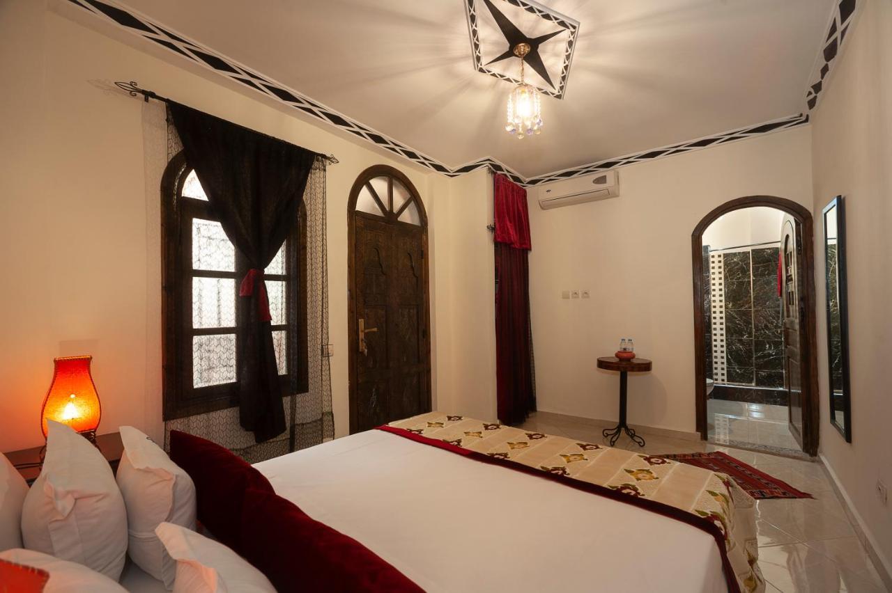 Riad De La Semaine Marrakesh Exterior photo